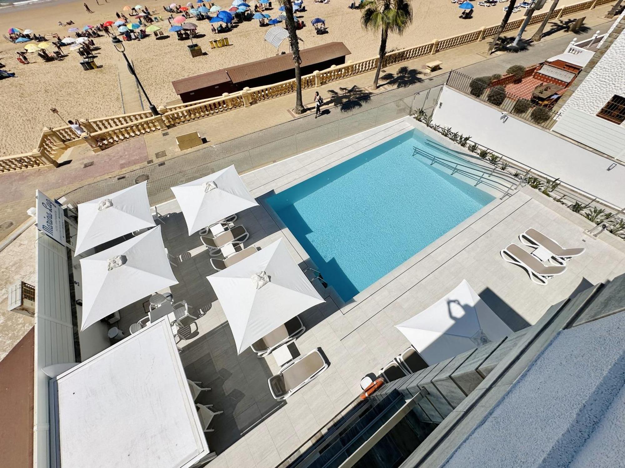 Marina Luz Apartahotel 2*