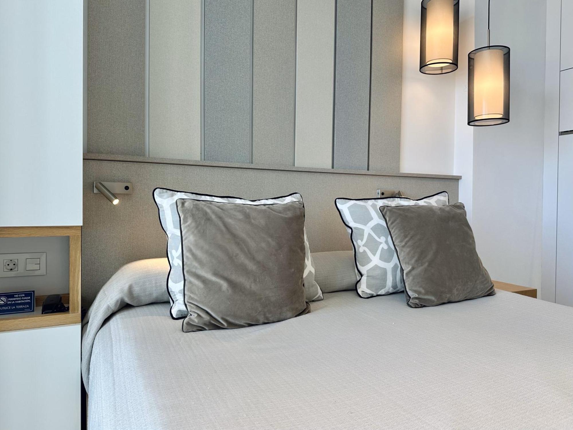 Marina Luz Apartahotel