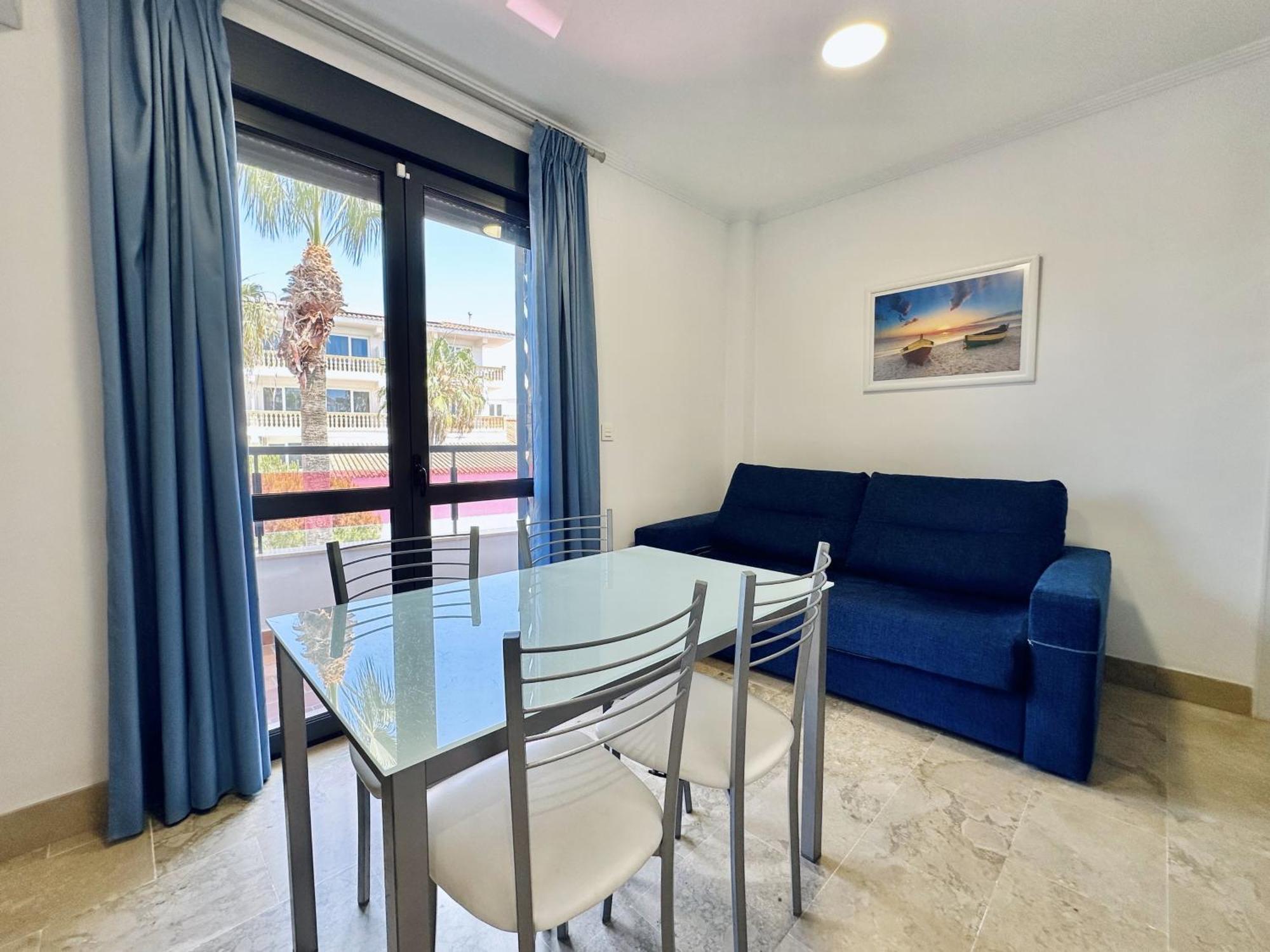 Apartahotel Marina Luz 2*